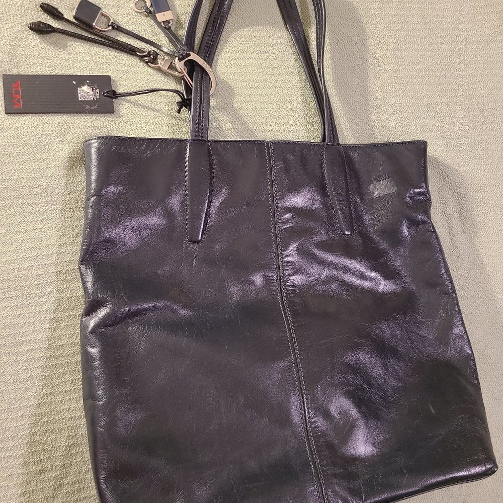 Tumi Leather Purse